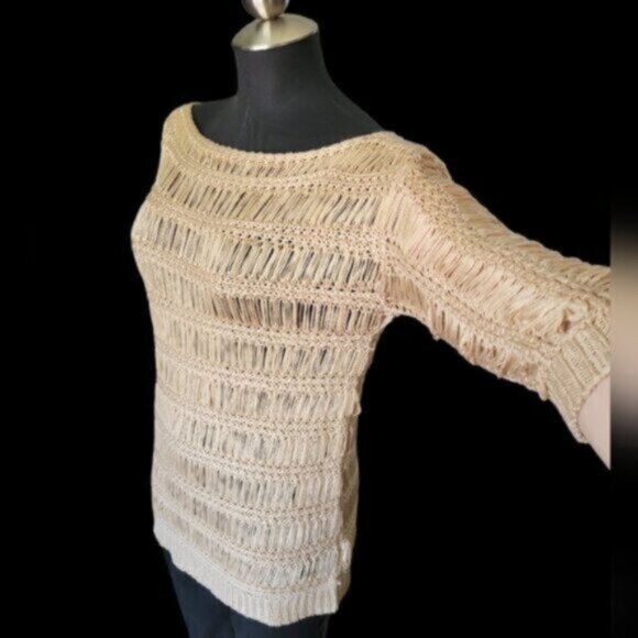 Frank Lyman Ribbon Crocheted Tunic Top NWT Sz M - Picture 7 of 9
